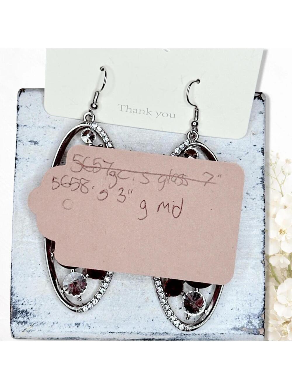 5658gc. Red Bling Earrings Silvertone - Picture 5 of 5